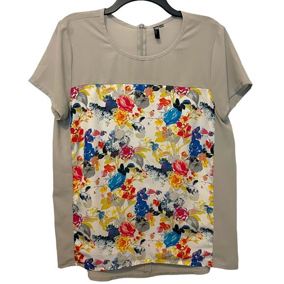 Kut from the Kloth Tops - Kut from the Kloth Floral Blouse Gray Short Sleeve Medium